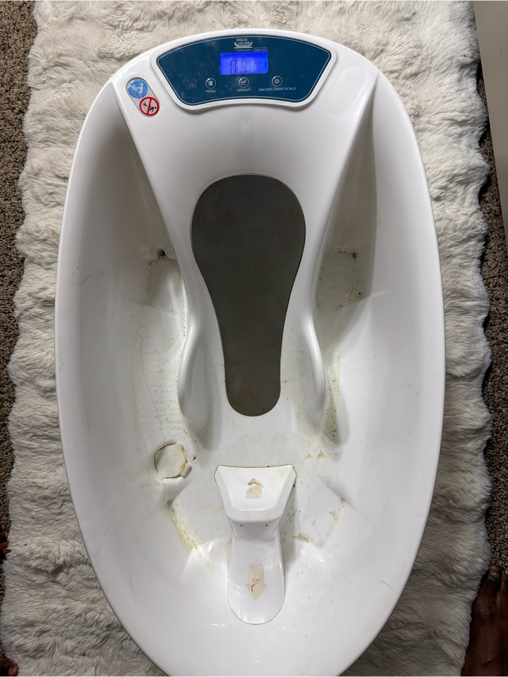 White Baby Bath Tub with Digital Display and Ergonomic Support